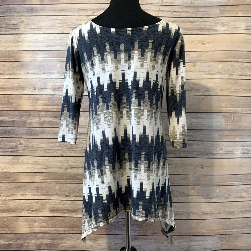 Lbisse Tunic Top